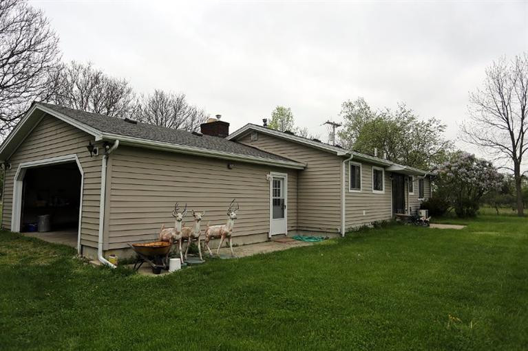10760 Bunton Road Willis, MI 48191 - Photo 3 of 30 Photo 3