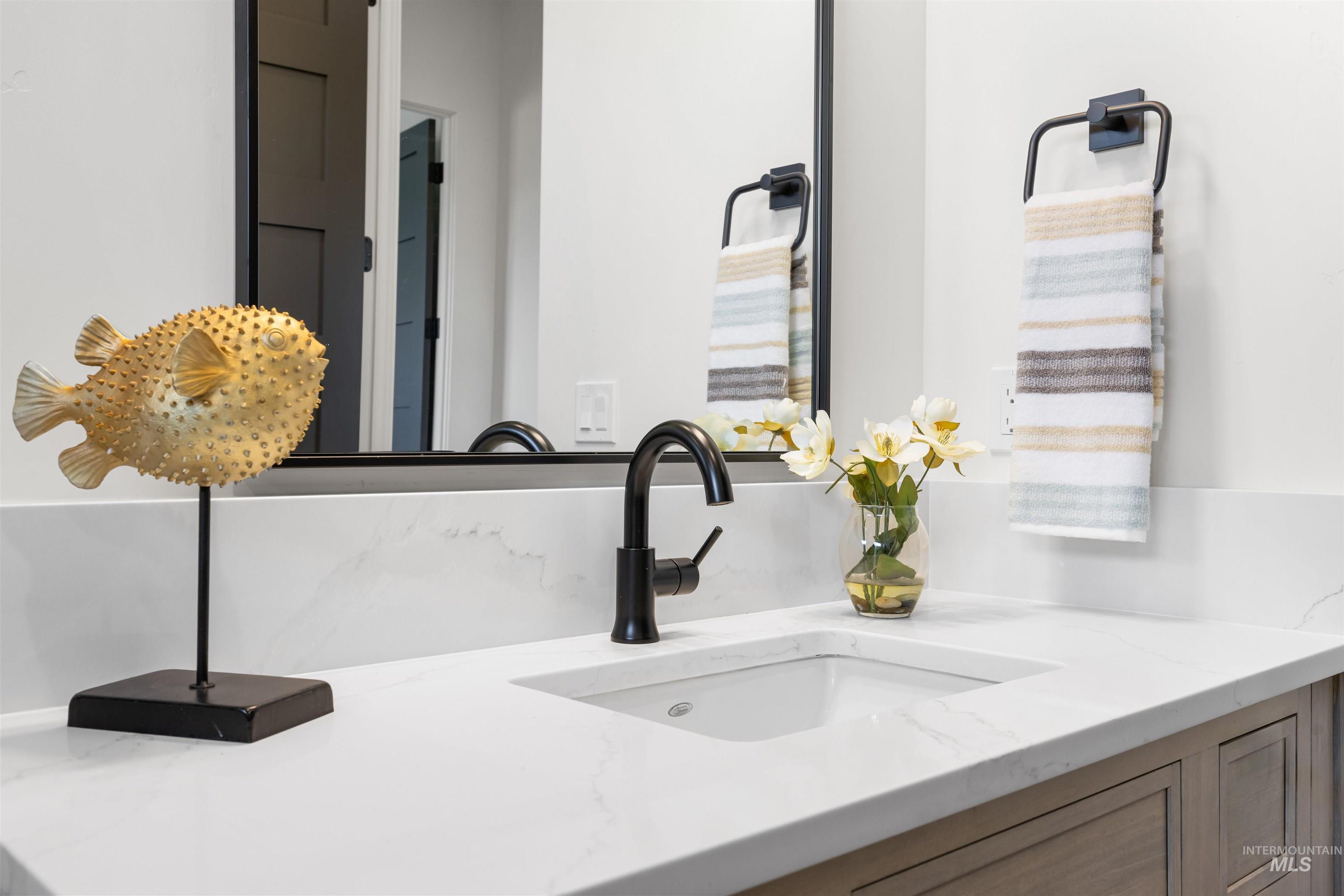 25403 Bur Oak Place Caldwell, ID 83607 - Photo 34 of 46 Bathroom view of vanity