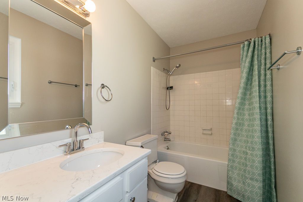 1588 Mapledale Road Wickliffe, OH 44092 - Photo 19 of 26