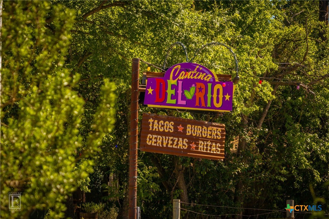 2052 Gruene Road New Braunfels, TX 78130 - Photo 31 of 33 a sign that is on a pole