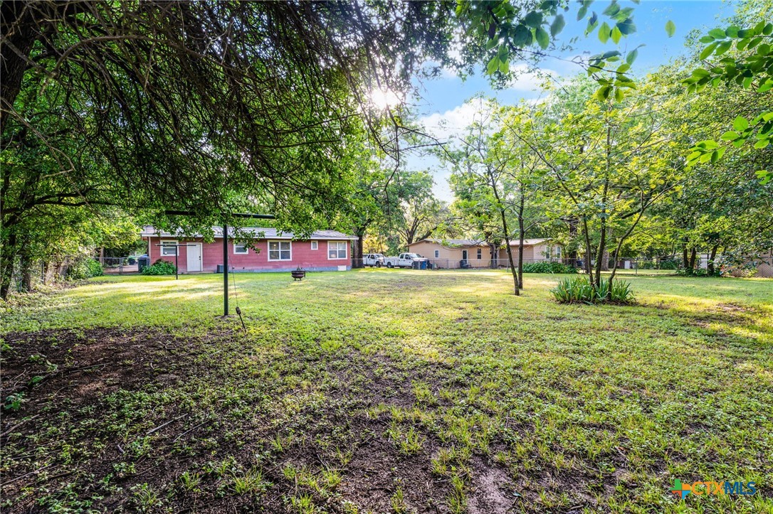 2052 Gruene Road New Braunfels, TX 78130 - Photo 10 of 33 a view of a basketball court