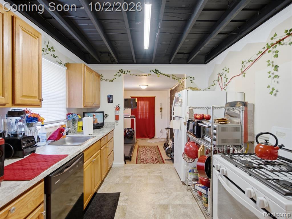 6811 Toepfer Road Warren, MI 48091 - Photo 11 of 18 Gallery Image 11