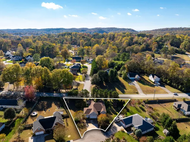 $415,000 | 8676 Bluegrass Lane, Ooltewah, TN 37363