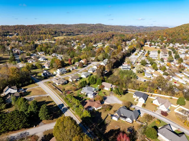 $415,000 | 8676 Bluegrass Lane, Ooltewah, TN 37363