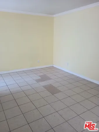 $318,000 | 2114 El Domingo Circle, Unit 8, Lancaster, CA 93536