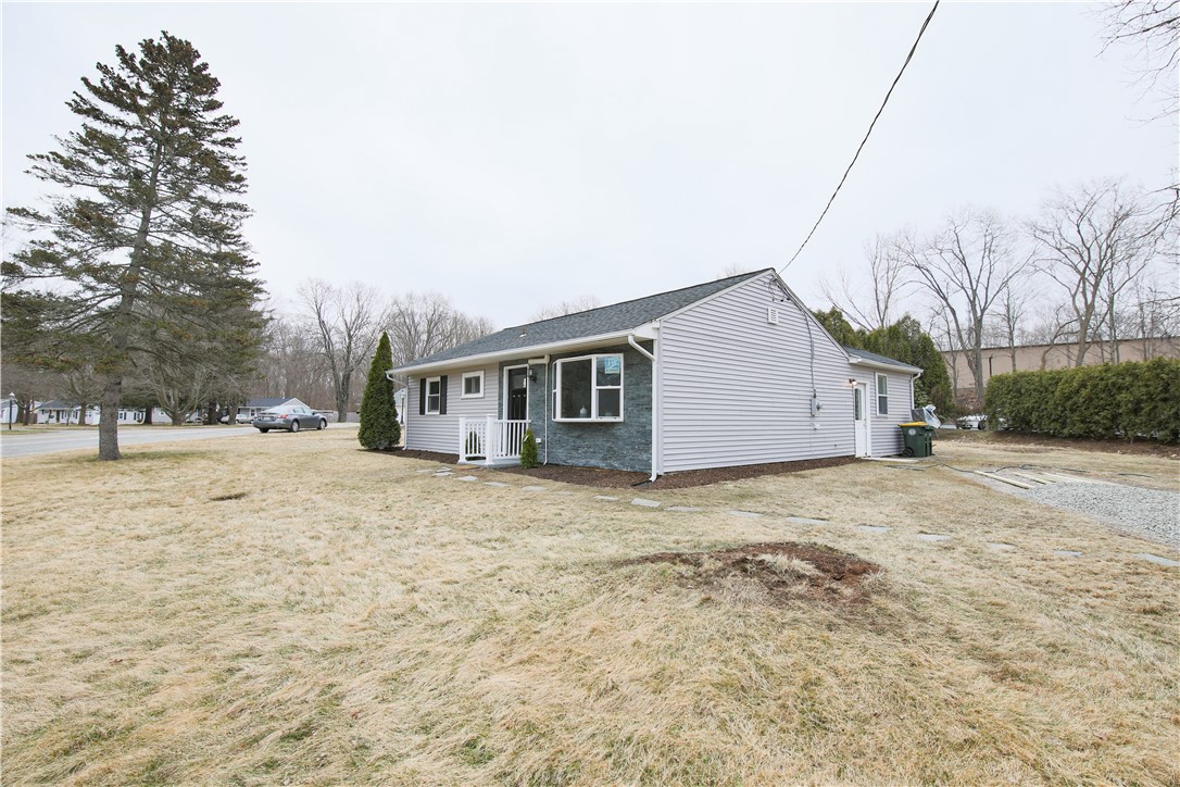 1 Douglas Circle Smithfield, RI 02828 - Photo 26 of 28