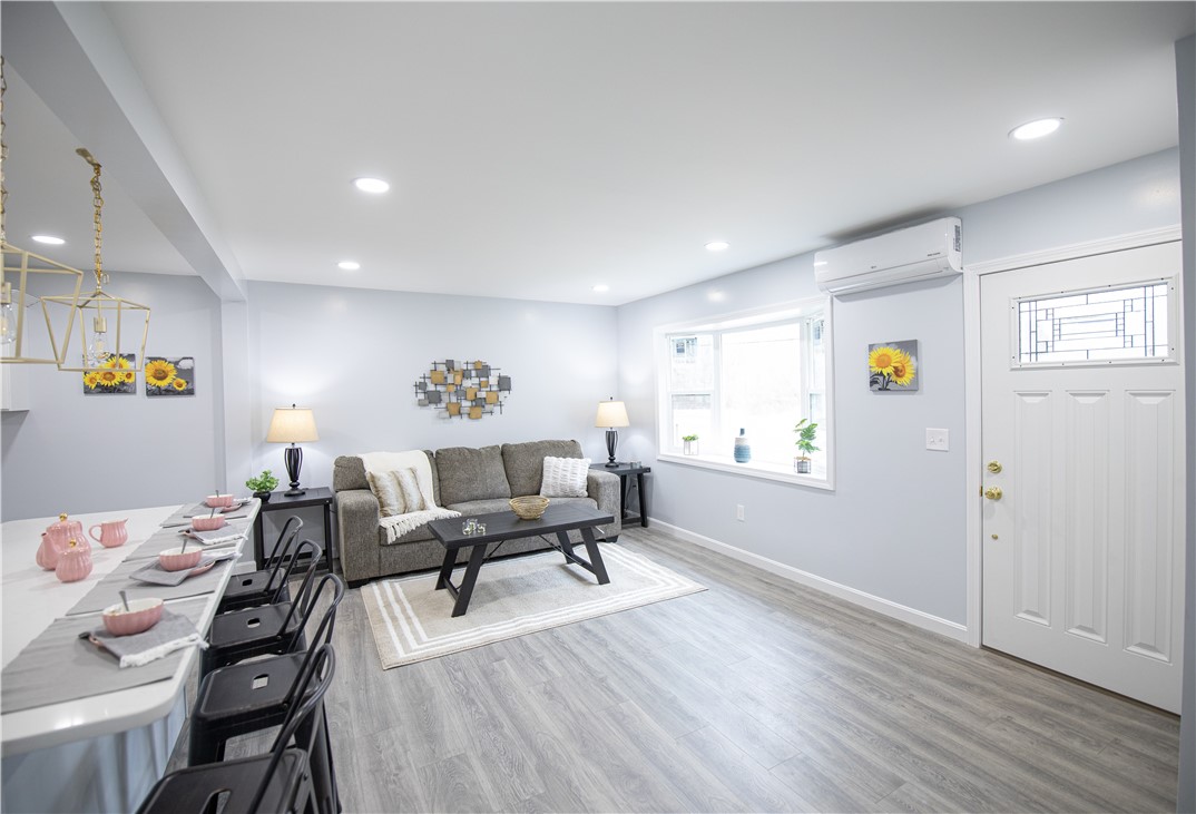 1 Douglas Circle Smithfield, RI 02828 - Photo 6 of 28