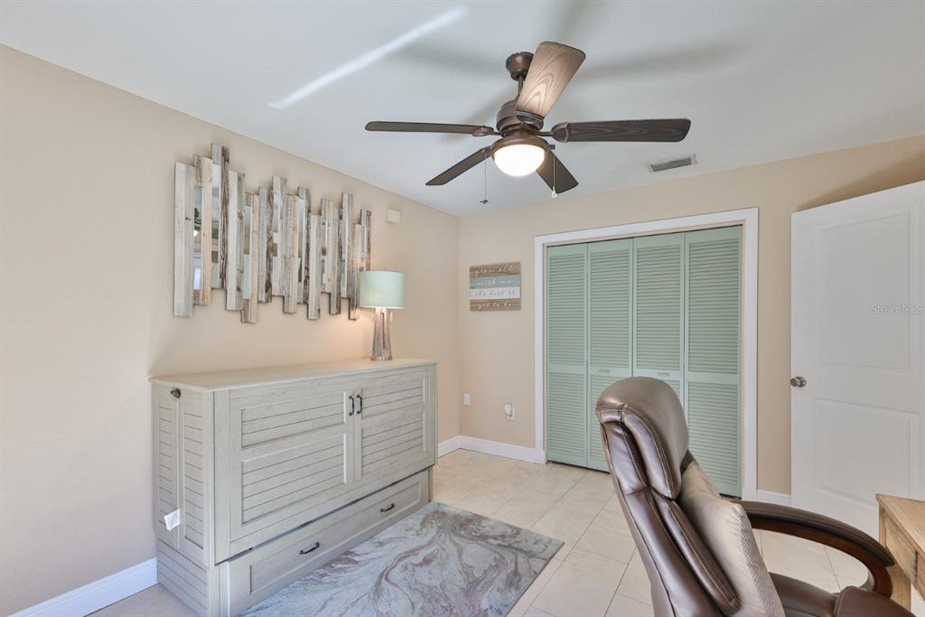 9275 133rd Street Seminole, FL 33776 - Photo 33 of 58