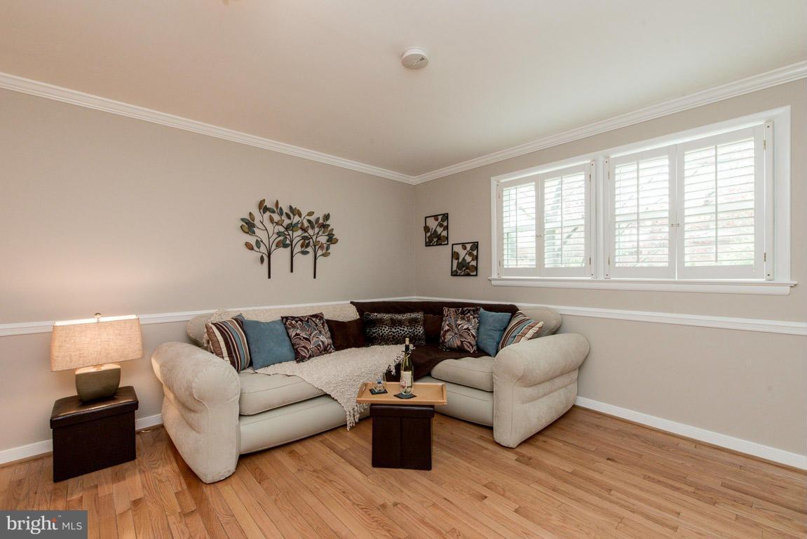 5221 Sangamore Road Bethesda, MD 20816 - Photo 22 of 30 Family Room