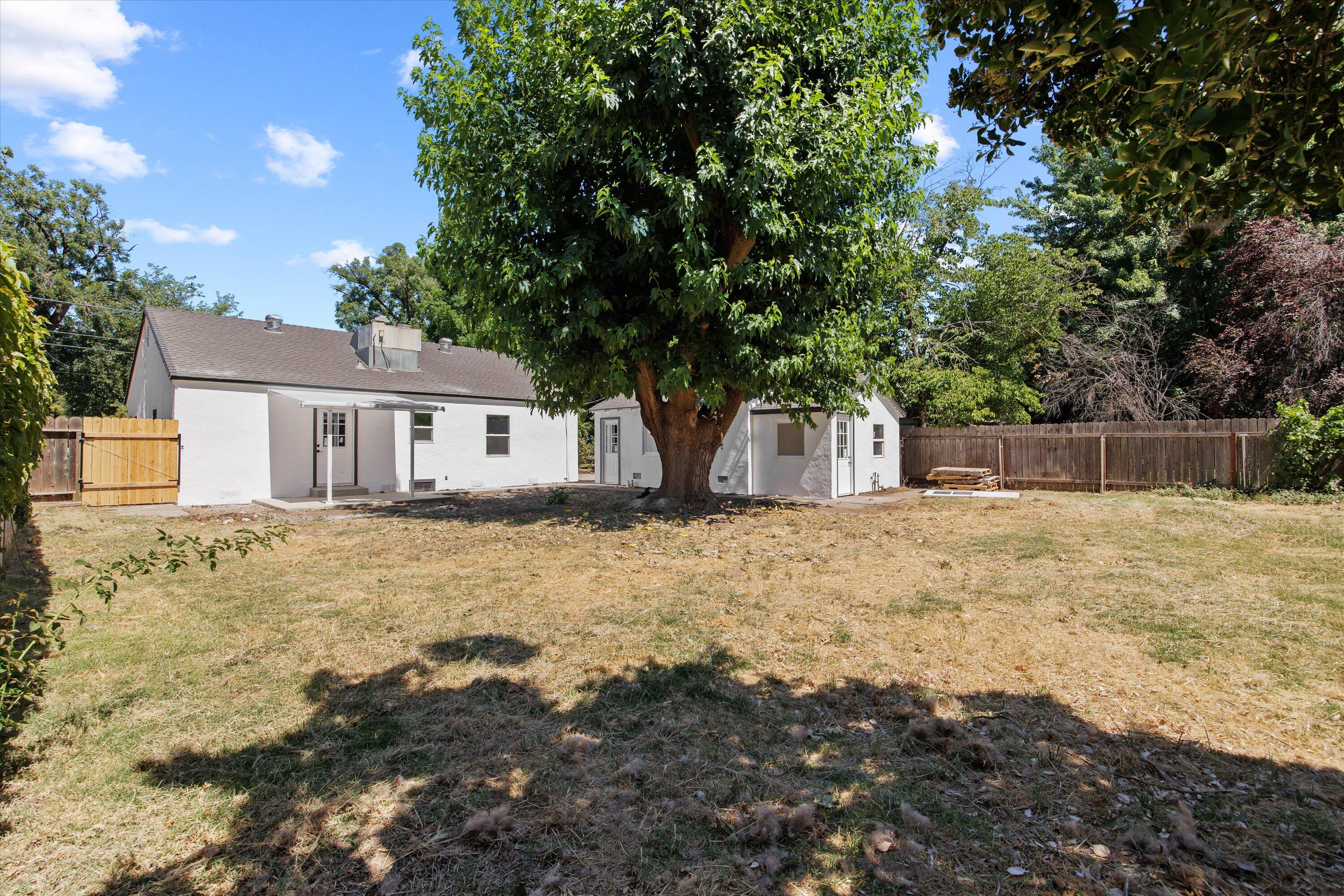 1709 Arcadian Avenue Chico, CA 95926 - Photo 29 of 33 front view of a house with a yard
