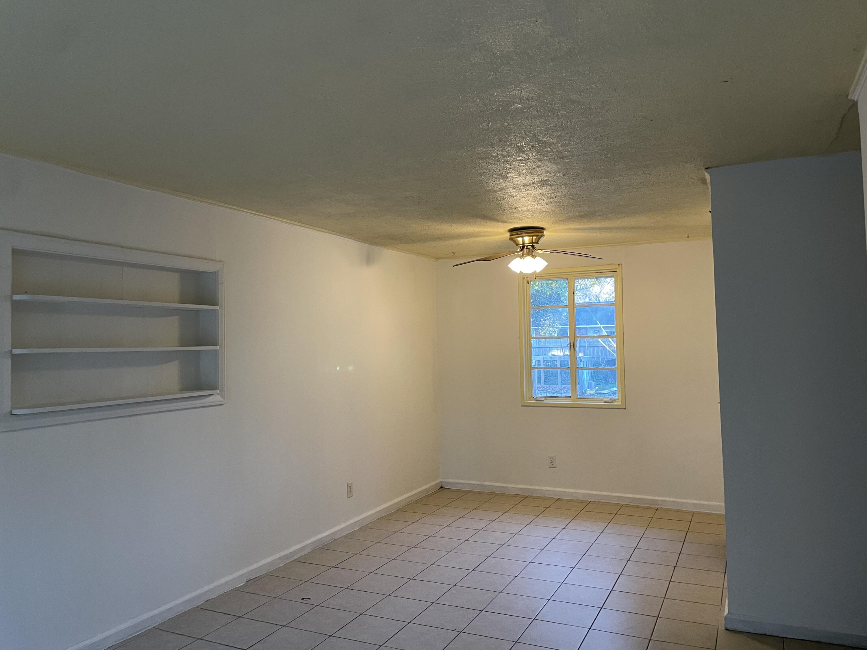 217 East Pine Log Road Aiken, SC 29803 - Photo 4 of 19