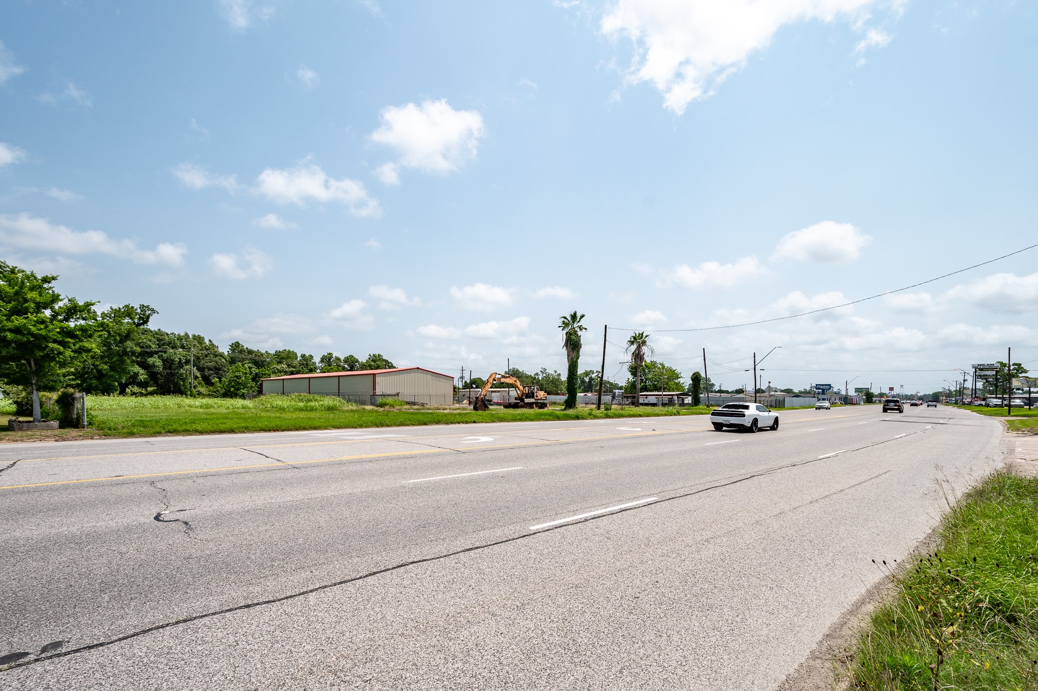 915 US 90 Liberty, TX 77575 - Photo 7 of 9