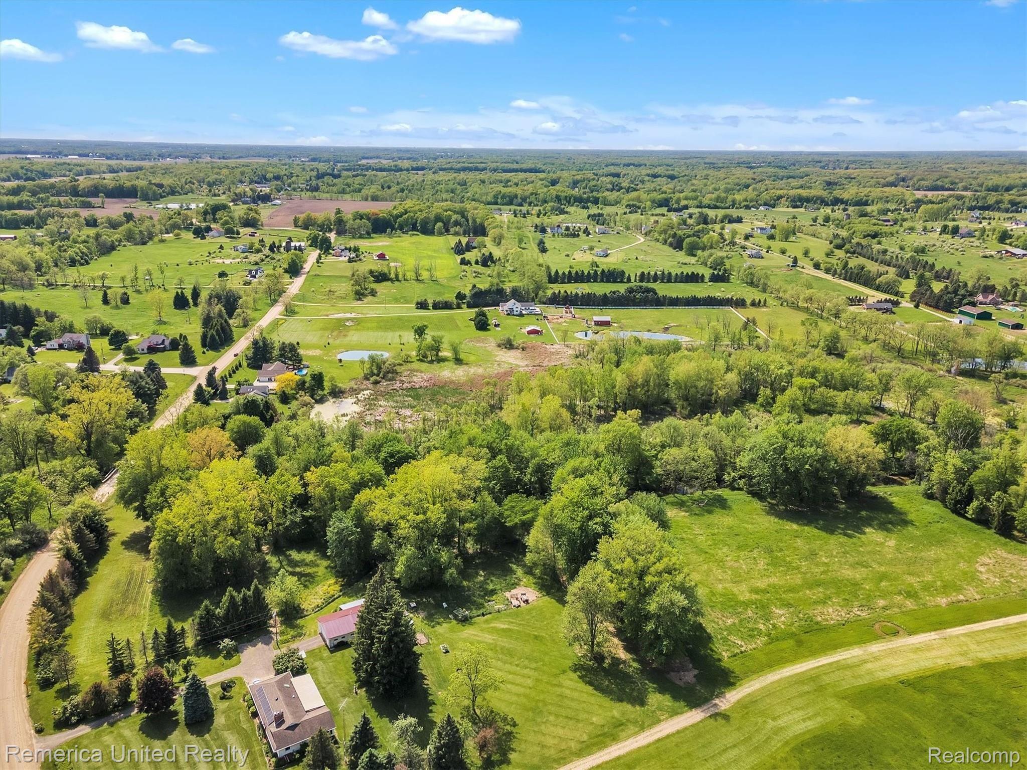 3158 West Marr Road Howell, MI 48855 - Photo 62 of 74 71-3158-W-Marr-Rd-WindowStill-Real-Estate-Photography-71.jpg