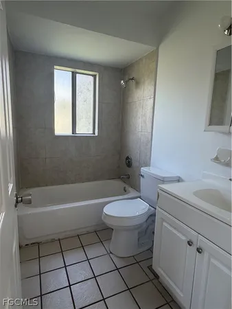 $1,800 | 13208 Fourth Street, Fort Myers, FL 33905