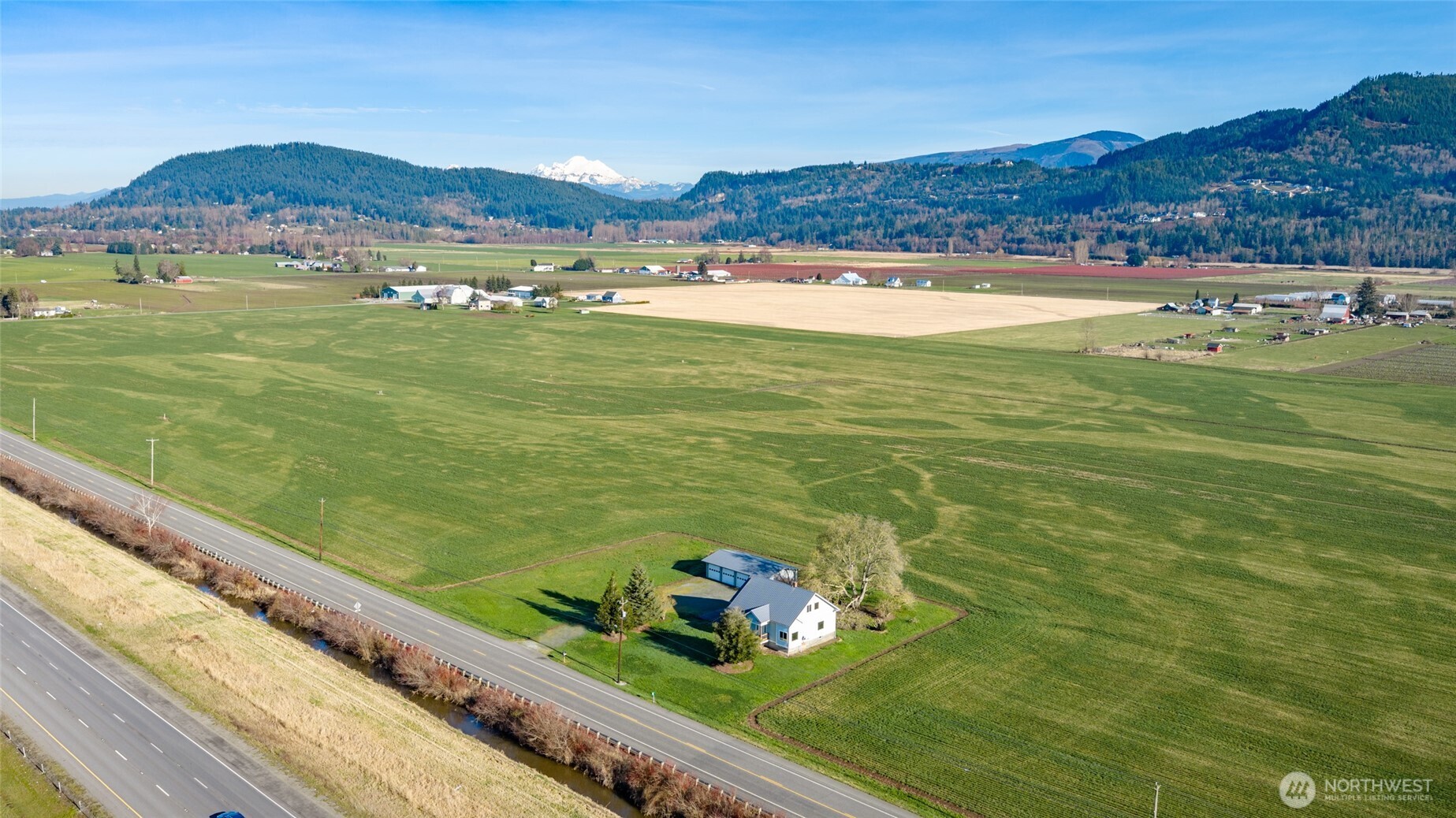 19653 Cedardale Road Mount Vernon, WA 98274 - Photo 4 of 36