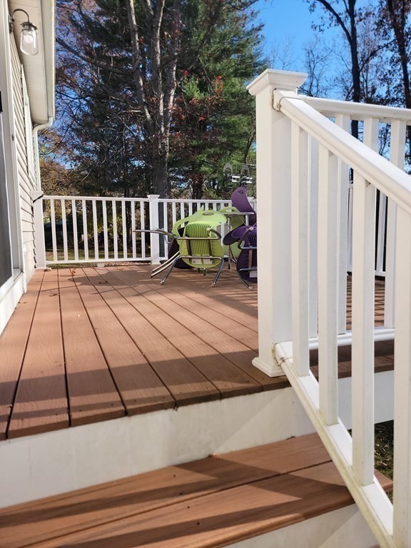 66 Vincent Circle Worcester, MA 01604 - Photo 32 of 40