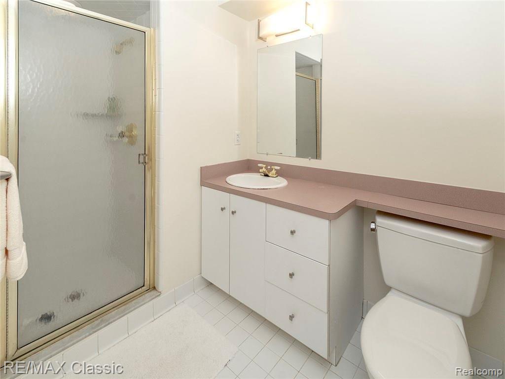 4194 Fieldbrook Road West Bloomfield, MI 48323 - Photo 24 of 43 4194_fieldbrook_int_021.jpg