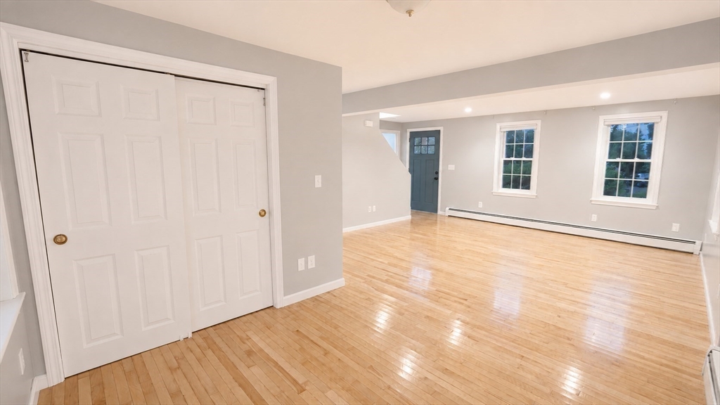 7 Rolling Ridge Road Rutland, MA 01543 - Photo 6 of 23