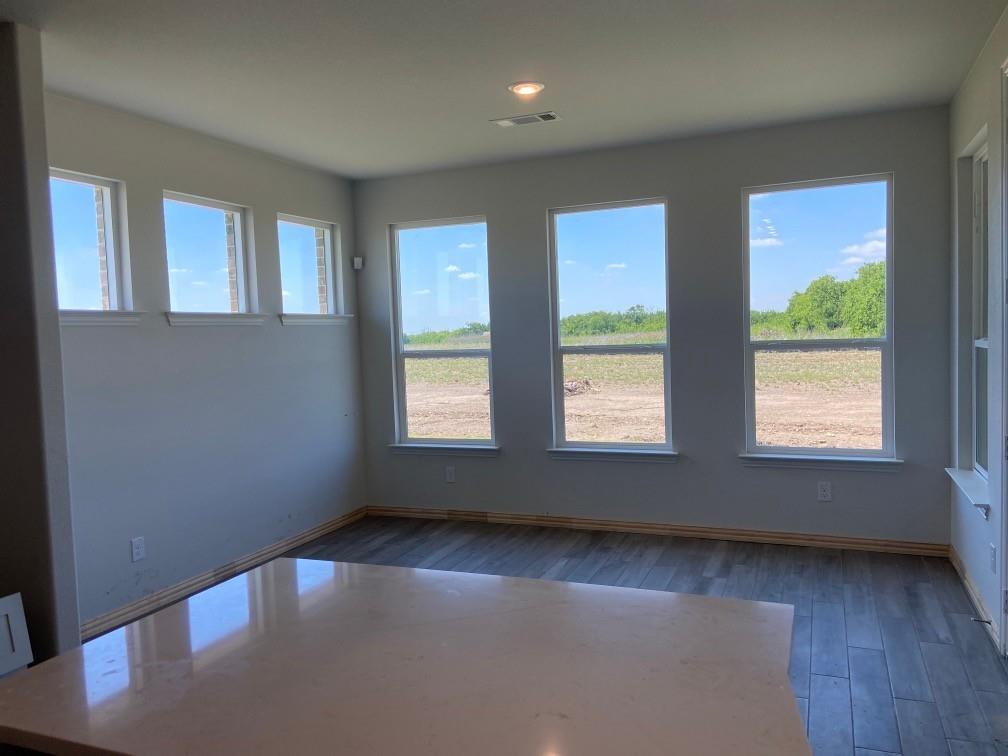 810 County Road 200 Valley View, TX 76272 - Photo 5 of 21