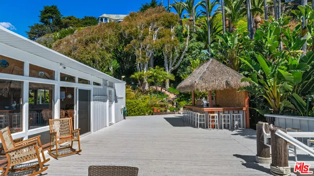 a view of a terrace with seating space