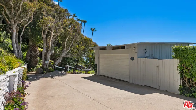 $30,000 | 33600 Pacific Coast Highway, Malibu, CA 90265