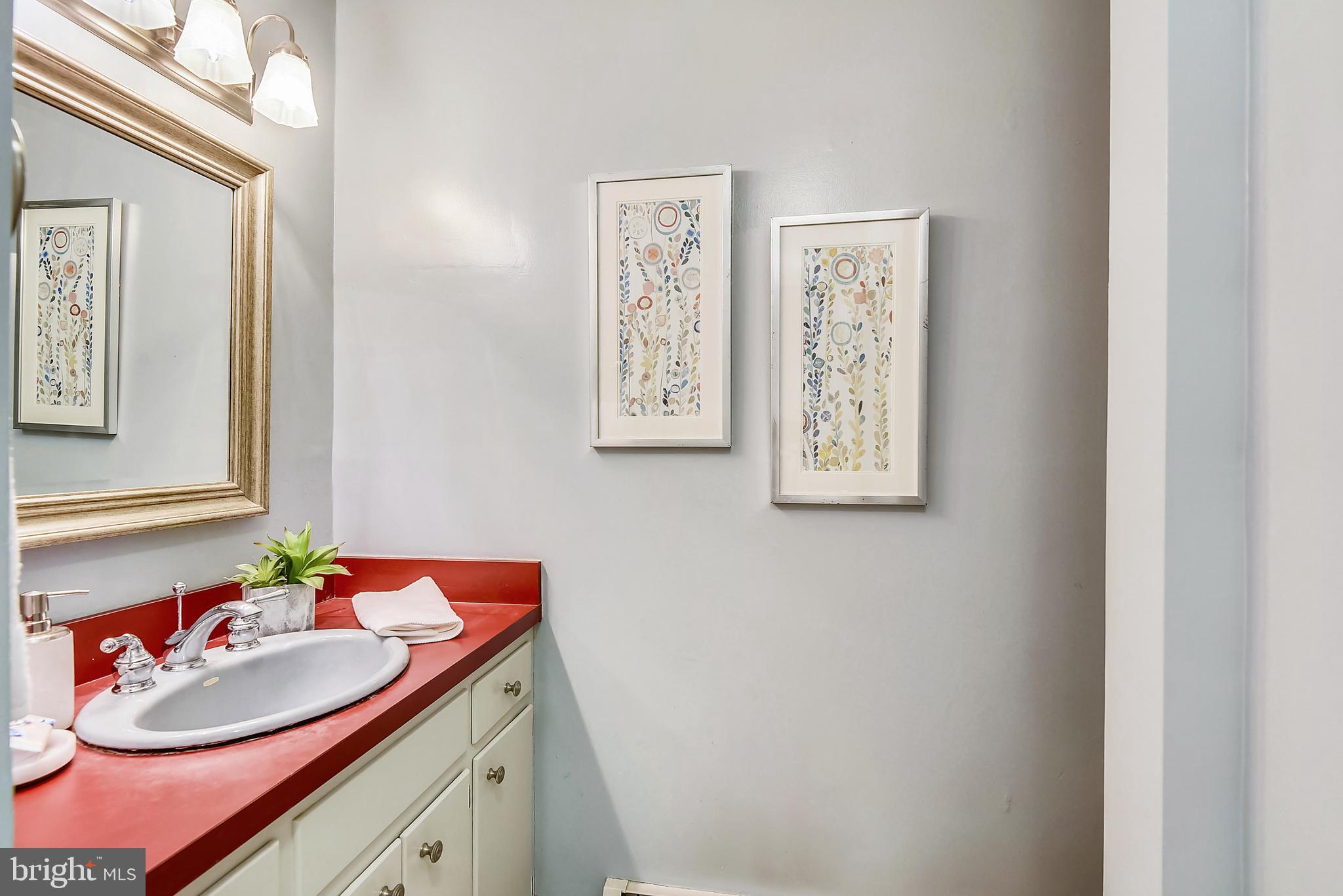9925 Coach Road Vienna, VA 22181 - Photo 23 of 45 Half Bath