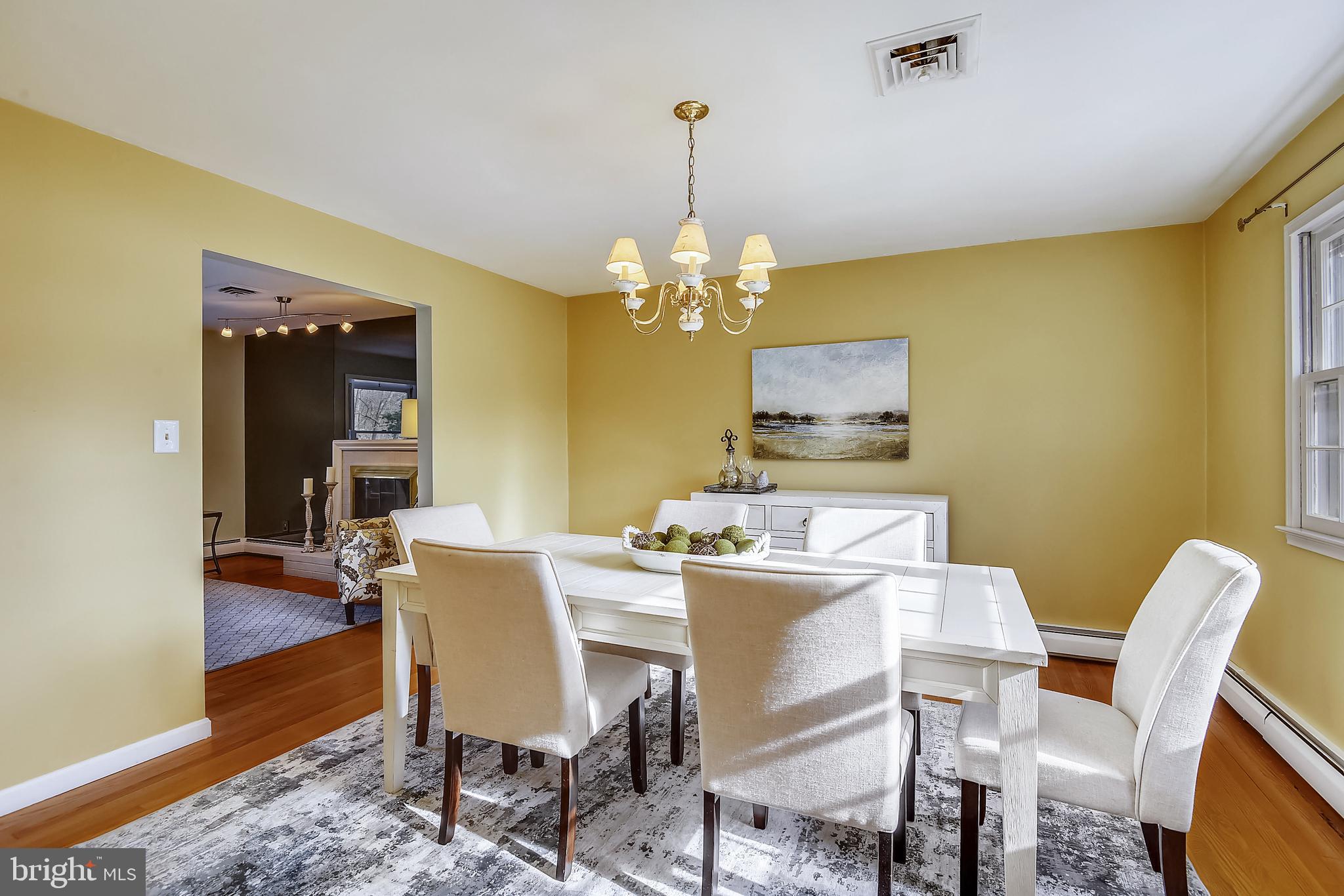 9925 Coach Road Vienna, VA 22181 - Photo 7 of 45 Dining Room