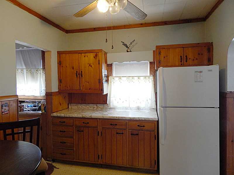 30 Opper Avenue Warwick, RI 02889 - Photo 11 of 15 Kitchen.