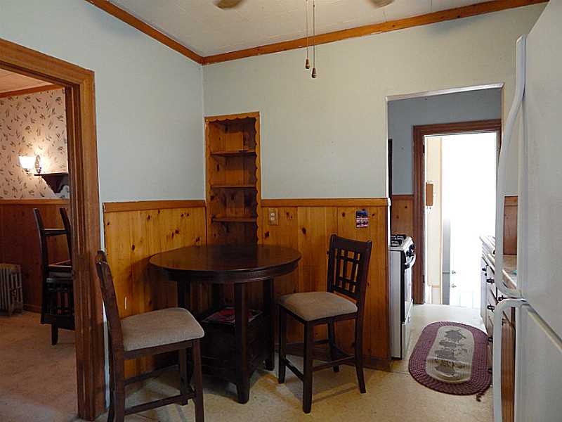 30 Opper Avenue Warwick, RI 02889 - Photo 4 of 15 Kitchen.