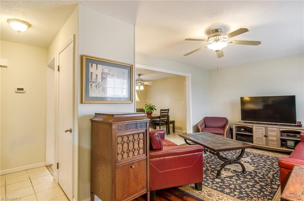 4065 Cresent Avenue Trinity, NC 27370 - Photo 2 of 29 Gallery Image 2