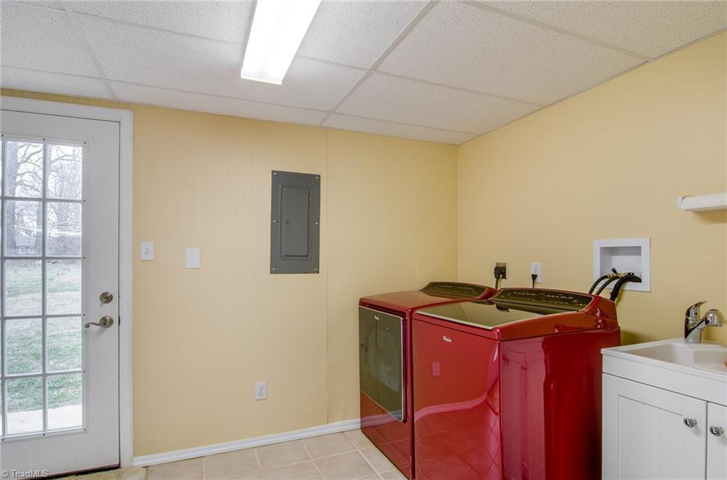 4065 Cresent Avenue Trinity, NC 27370 - Photo 16 of 29 Gallery Image 16