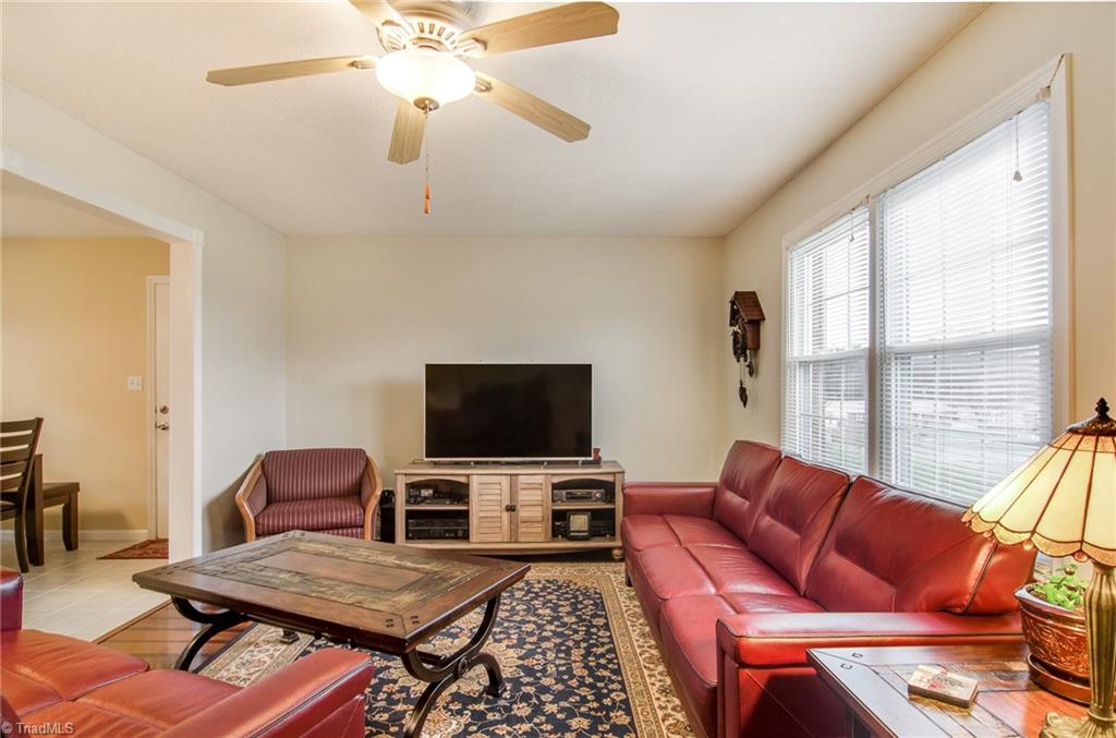 4065 Cresent Avenue Trinity, NC 27370 - Photo 3 of 29 Gallery Image 3