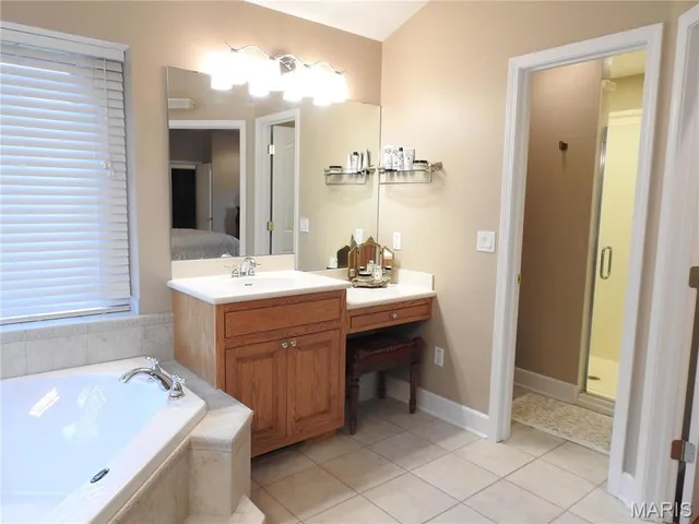 $885,000 | 10840 Breeden Drive, Rolla, MO 65401