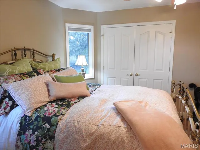 $885,000 | 10840 Breeden Drive, Rolla, MO 65401