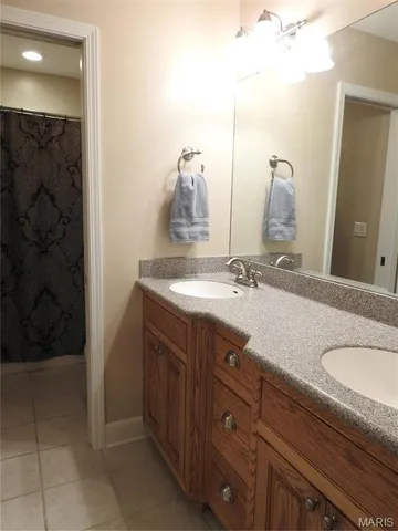 $885,000 | 10840 Breeden Drive, Rolla, MO 65401