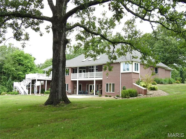 $885,000 | 10840 Breeden Drive, Rolla, MO 65401