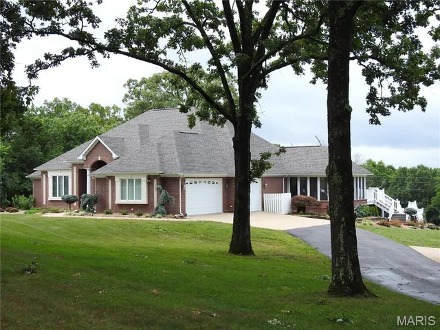 $885,000 | 10840 Breeden Drive, Rolla, MO 65401