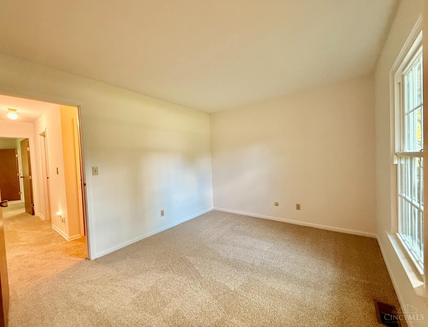 7600 Kings Run Road Dayton, OH 45459 - Photo 46 of 65 Gallery Image 46