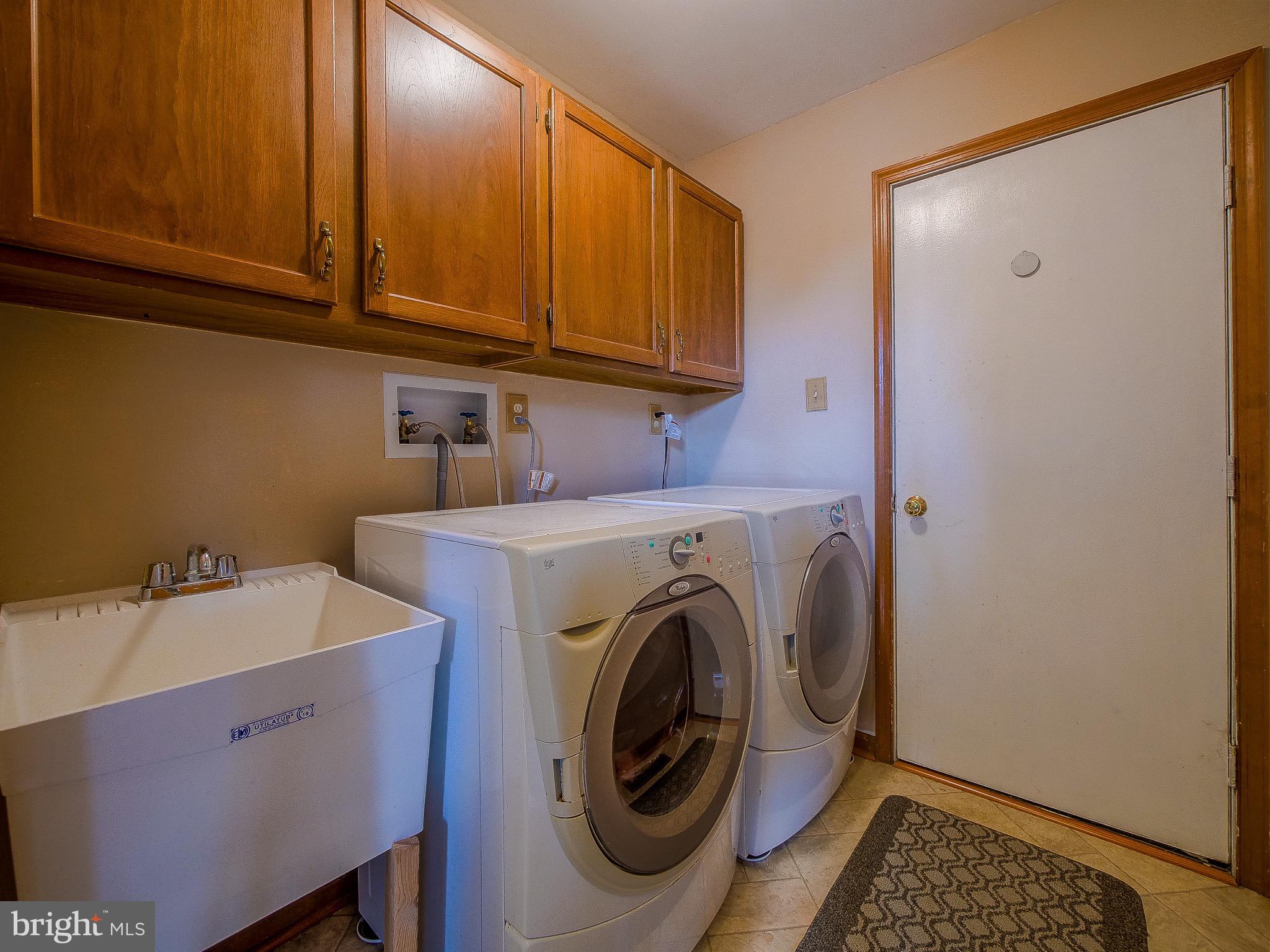 5 Stefwalt Road Hatboro, PA 19040 - Photo 59 of 68 Laundry room