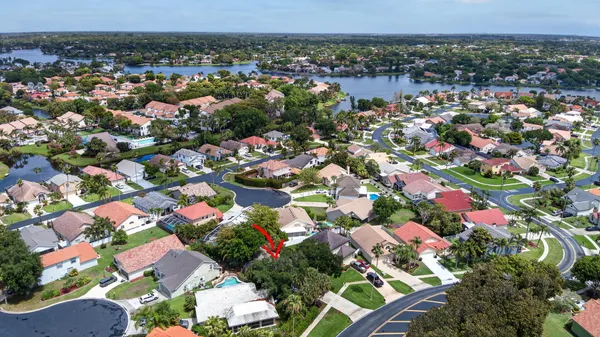 $465,000 | 12709 White Coral Drive, Wellington, FL 33414