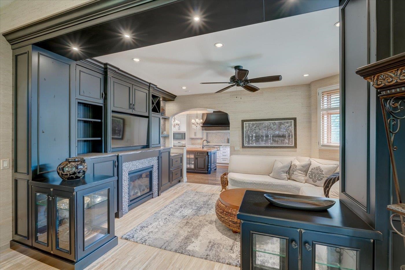 5610 Reiner Road Sun Prairie, WI 53590 - Photo 11 of 82