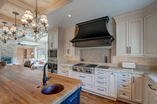 $2,500,000 | 5610 Reiner Road, Sun Prairie, WI 53590