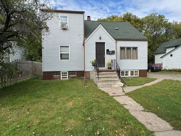 $238,000 | 1629 2nd Avenue South, Fargo, ND 58103
