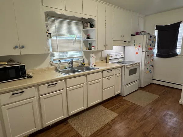 $238,000 | 1629 2nd Avenue South, Fargo, ND 58103