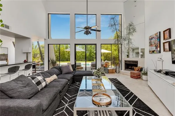 $1,979,000 | 4809 Neyrey Drive, Metairie, LA 70002