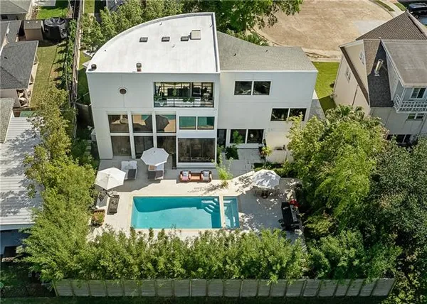 $1,979,000 | 4809 Neyrey Drive, Metairie, LA 70002
