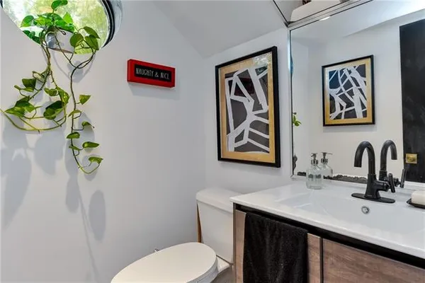 $1,979,000 | 4809 Neyrey Drive, Metairie, LA 70002