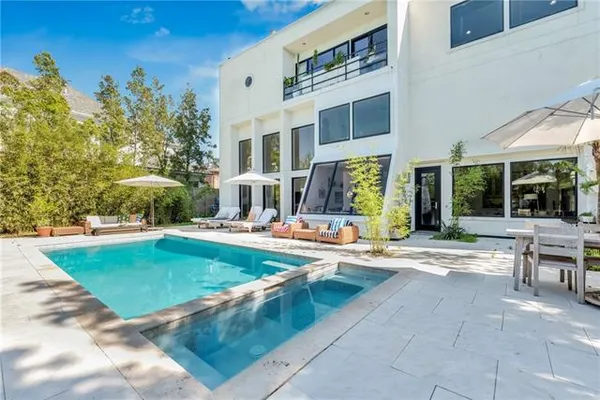 $1,979,000 | 4809 Neyrey Drive, Metairie, LA 70002