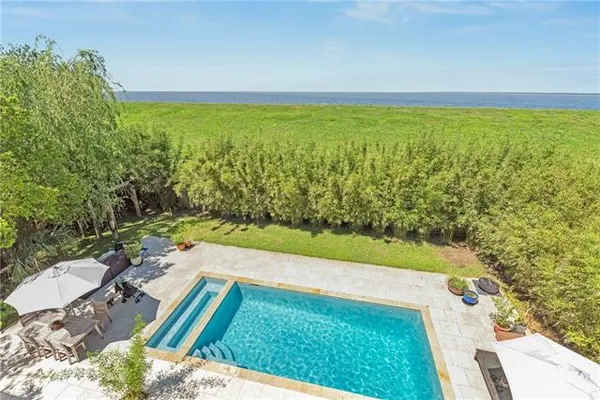 $1,979,000 | 4809 Neyrey Drive, Metairie, LA 70002