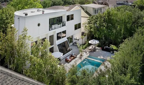 $1,979,000 | 4809 Neyrey Drive, Metairie, LA 70002